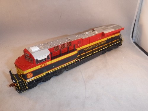 Scale trains kansas - scale, ho